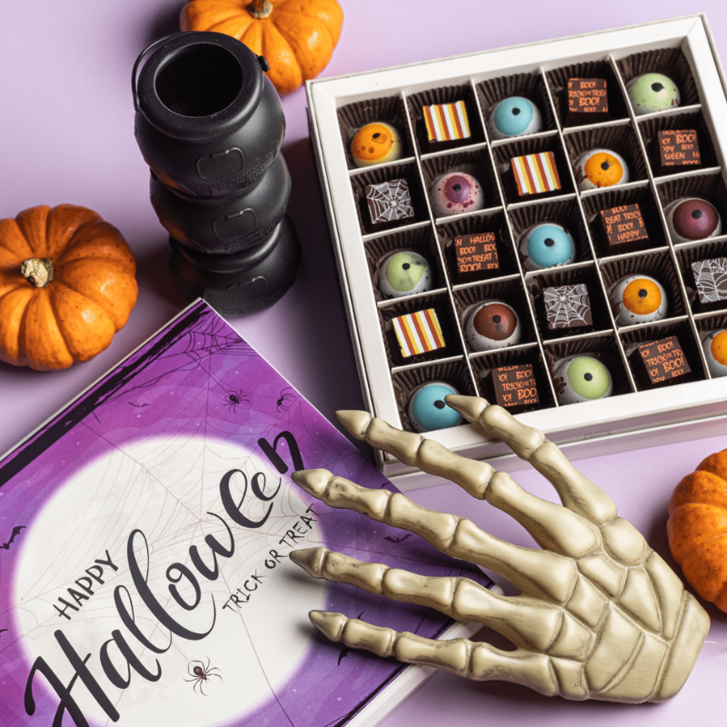 **VEGAN** 9pc Halloween Trick or Treat Chocolate Collection