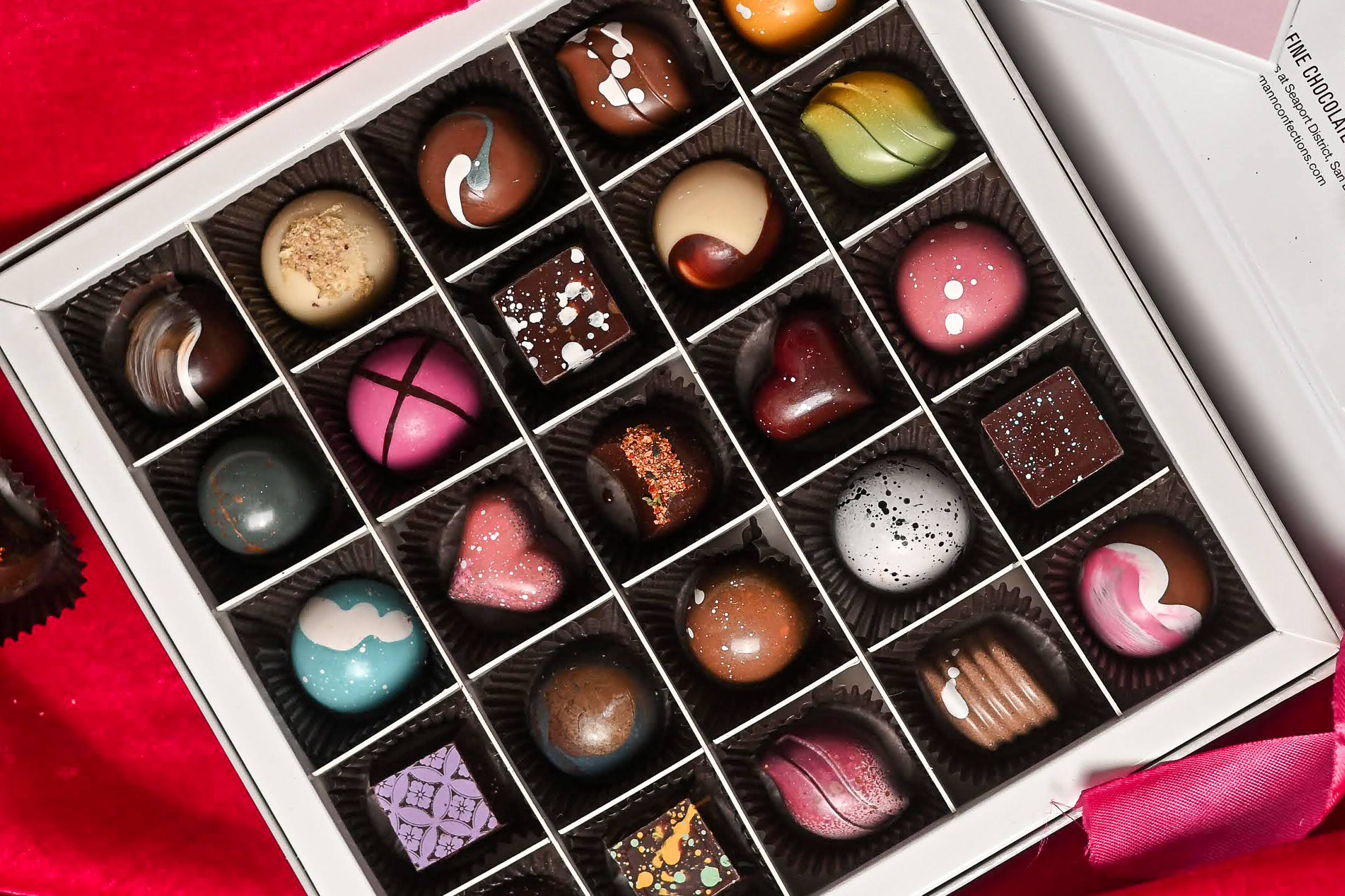 25 Piece Gluten-Friendly Bella's Favorites Secret Room